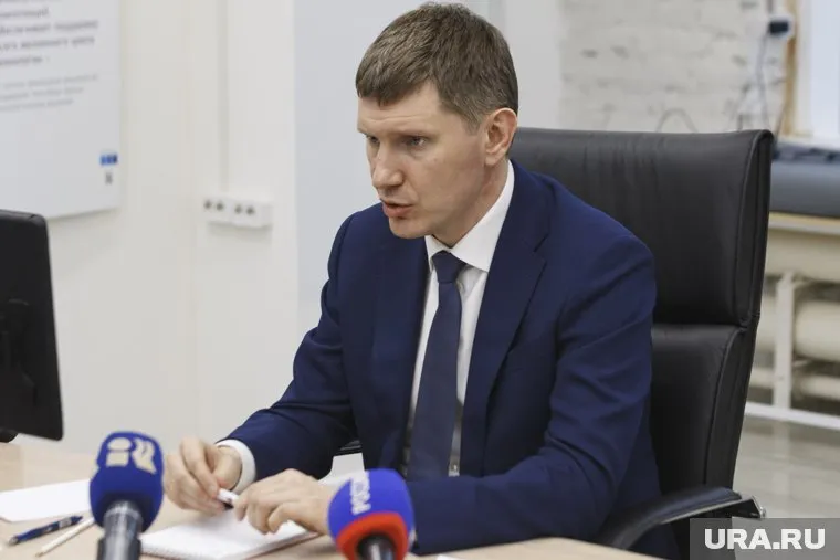 Установить планку колебаний цен на продукты предложил Максим Решетников