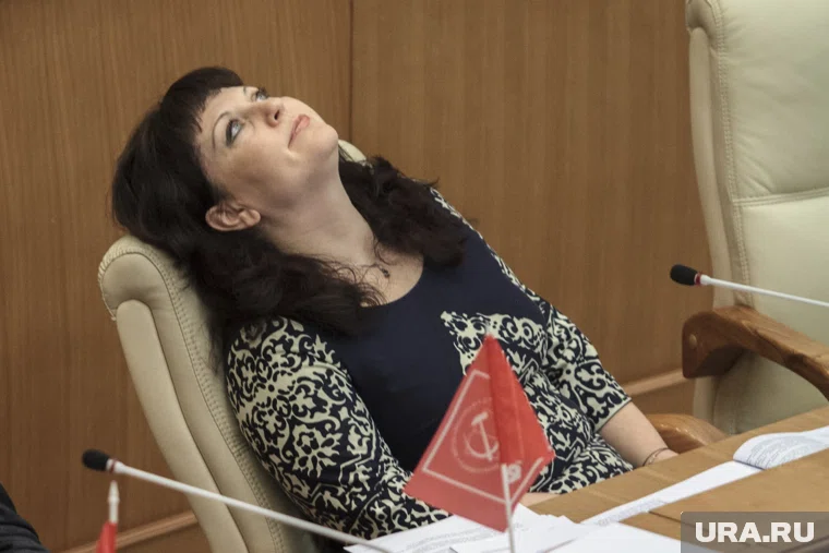 Заседание ЗакСо. Годовой отчет Куйвашева, кукушкина елена