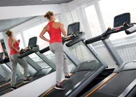 Больше половины жителей Шадринска регулярно занимаются спортом