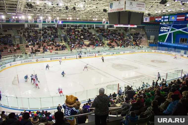 Первые матчи пройдут не раньше октября