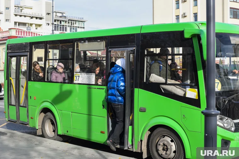 В ЛДПР предложили решить проблему с недоступностью медицины для малых населённых пунктов 