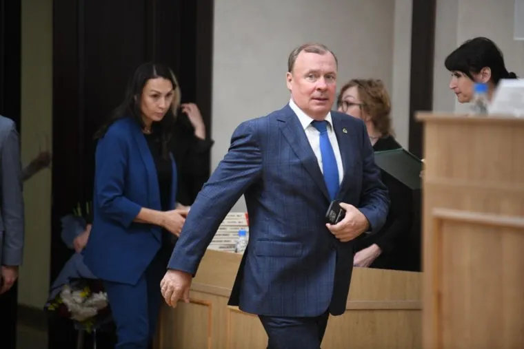 Алексей Орлов сегодня отчитывается о своей работе за год перед гордумой