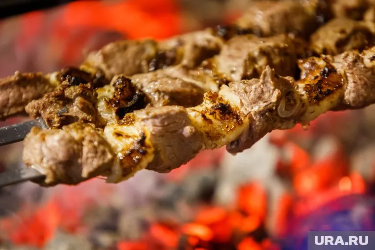 Для жарки без штрафа можно арендовать специальную беседку