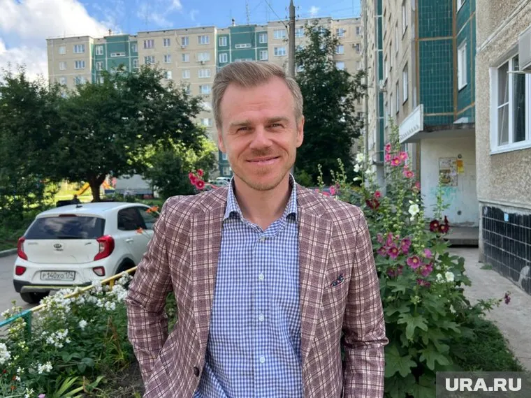 Антон Рыжий потребовал вызвать полицию