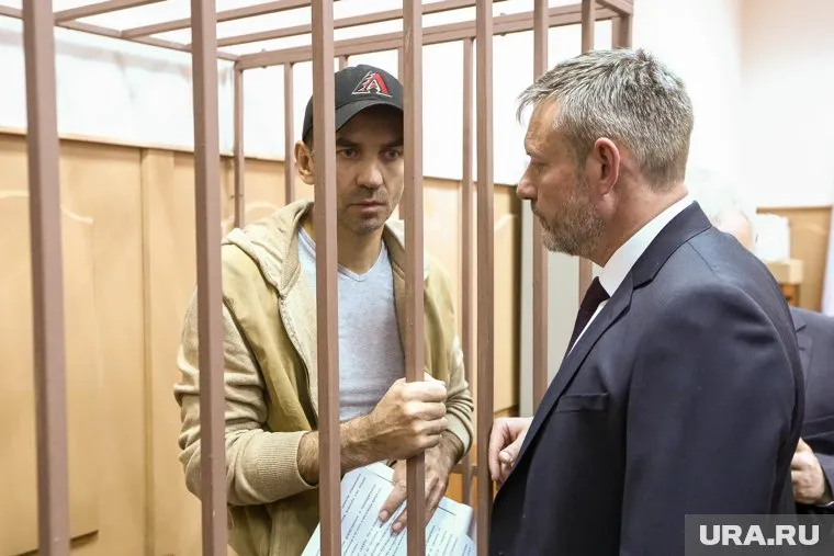 За Абызова ручаются видные деятели из власти, бизнеса и культуры
