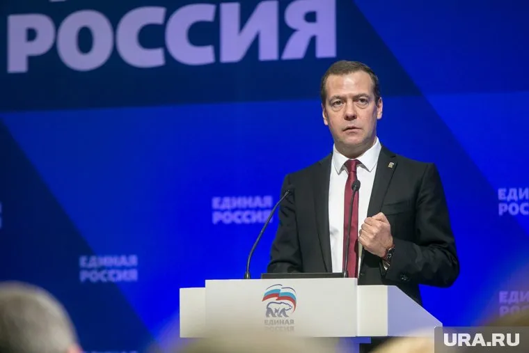 Дмитрий Медведев отметил, что к своим противникам Россия намерена применить стратегию «справедливого проецирования силы»