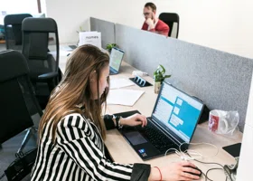 Россиянам рассказали, на какие трудовые льготы могут рассчитывать работающие матери в России