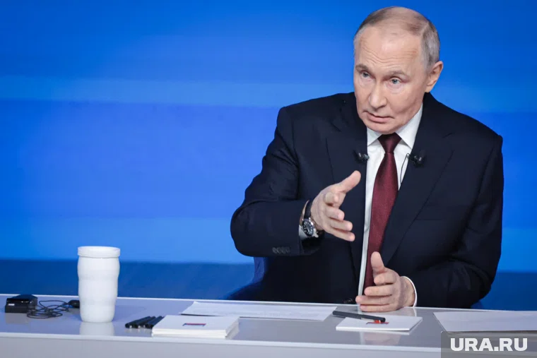 Путин провел совещание о ситуации в зоне СВО