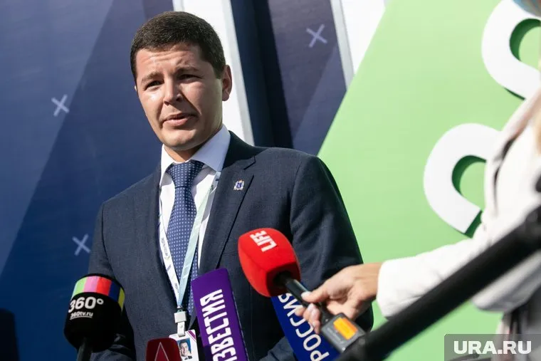 Дмитрий Артюхов отвечает на вопросы СМИ по итогам своей ежегодной поездки