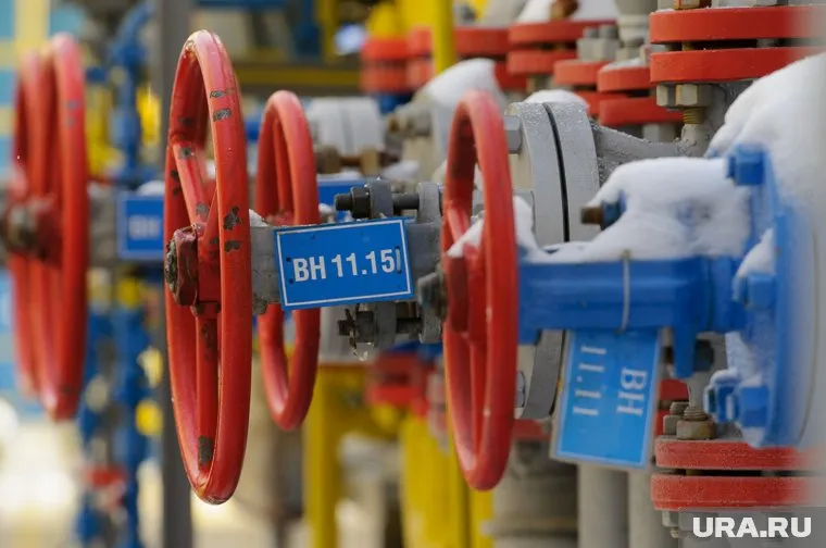 Цены на газ превысили отметку в 1350 долларов за кубометр