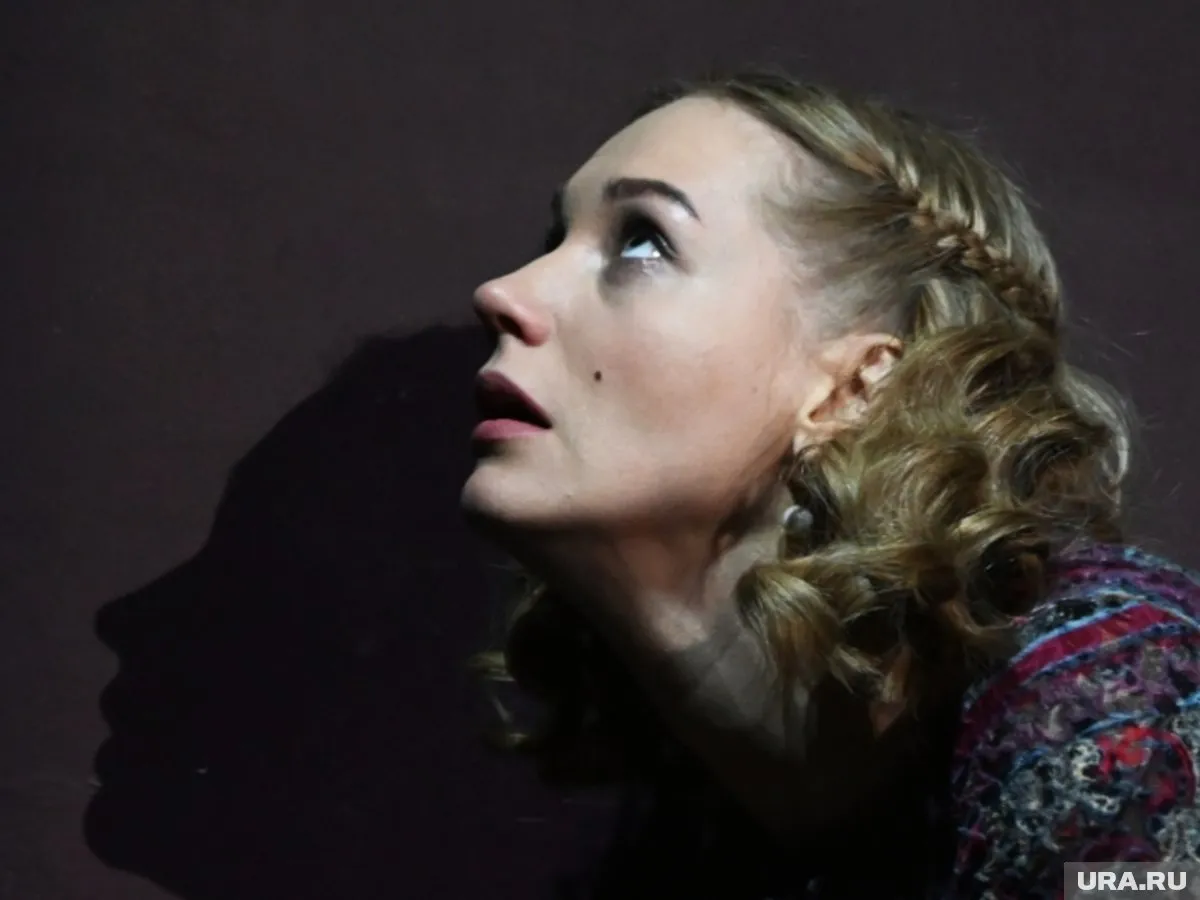 Сурет жалаңаш Дарья Симоненко