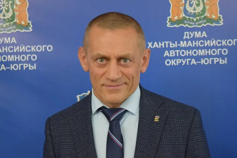 Решение об избрании Аксенова принято на очередном съезде партии