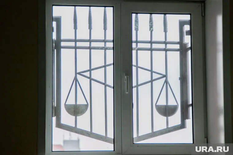 Суд оставил в СИЗО экс-чиновника из Варгашей Казакова