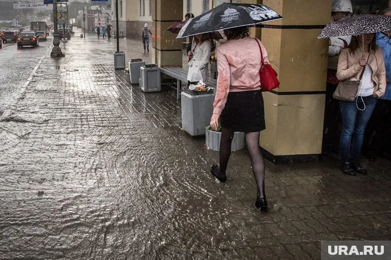 Грозы пройдут сразу в нескольких регионах РФ