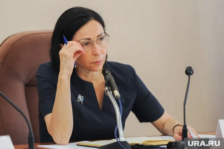 Наталья Котова поблагодарила сотрудников МЧС и попросила челябинцев быть предельно осторожными с огнем