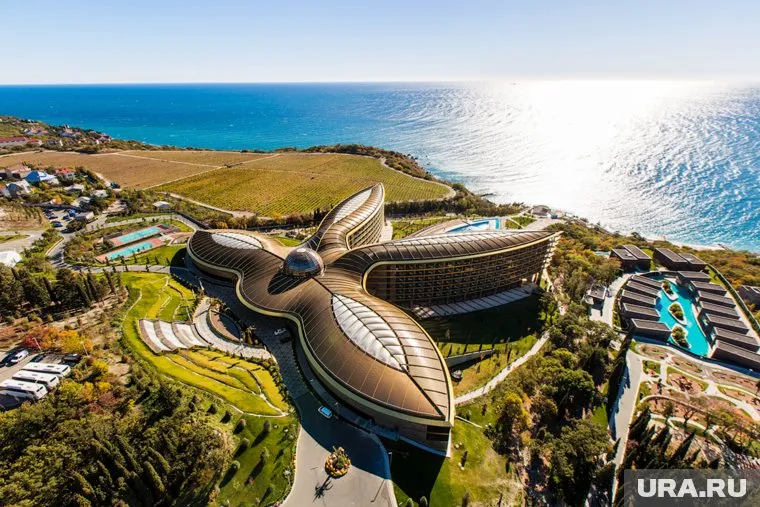 Mriya Resort & Spa работает с 2014 года
