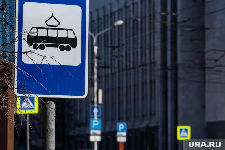 Из-за падения на пермячку остановочного павильона возбуждено уголовное дело