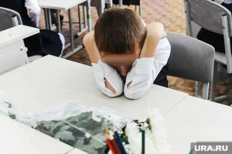 Дети рисовали на себе «татуировки» и не слушались педагога