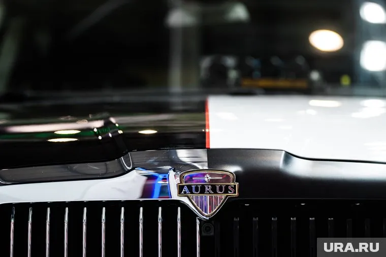 Теперь в распоряжении Ким Чен Ына есть российский автомобиль Aurus