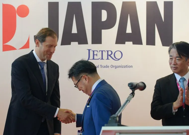 ИННОПРОМ-2017. разные дни. Екатеринбург