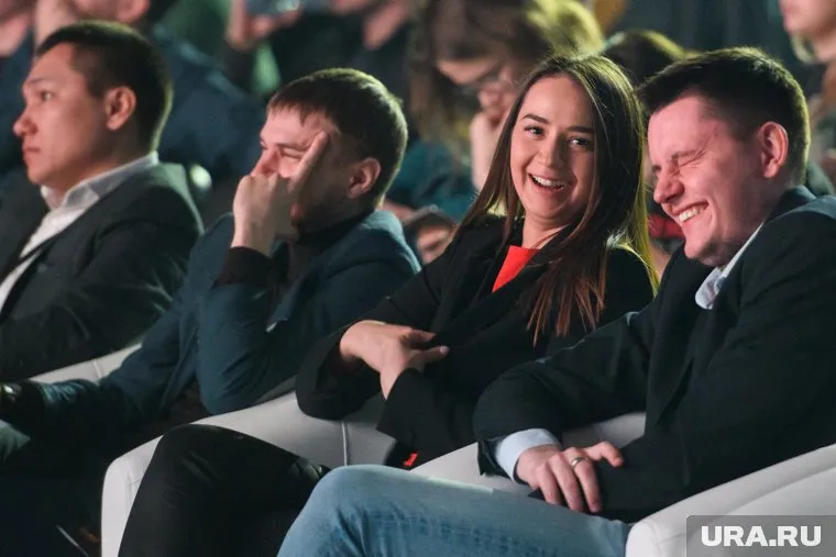 В Сургуте стендап-комики пригласили на шоу сексолога