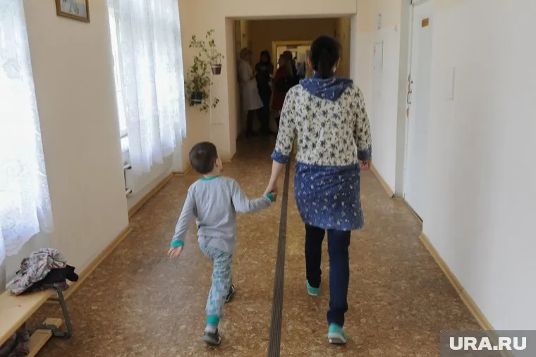 Девочка не покидает больницу с самого рождения