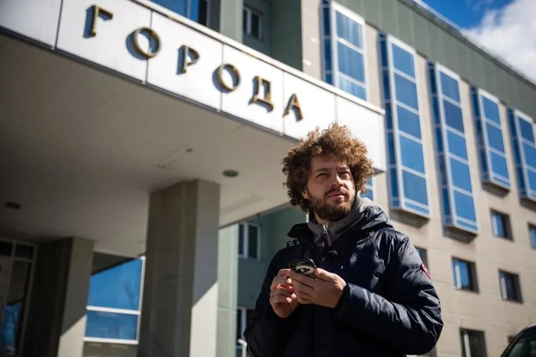 Прогулка по городу блогера Ильи Варламова и главы города Шувалова Вадима. Сургут