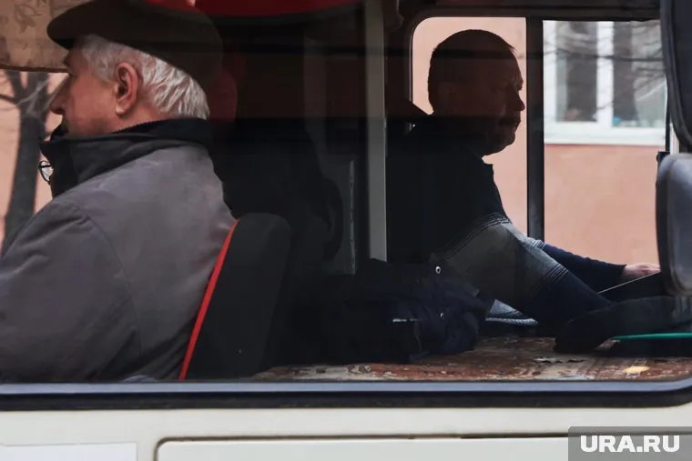 В Кургане у льготников стало меньше поездок в общественном транспорте из-за увеличения числа пересадок