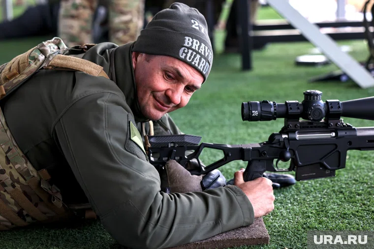 На якутском полигоне «Сулус» собрались губернаторы дальневосточных регионов, чтобы принять участие в военно-полевом семинаре