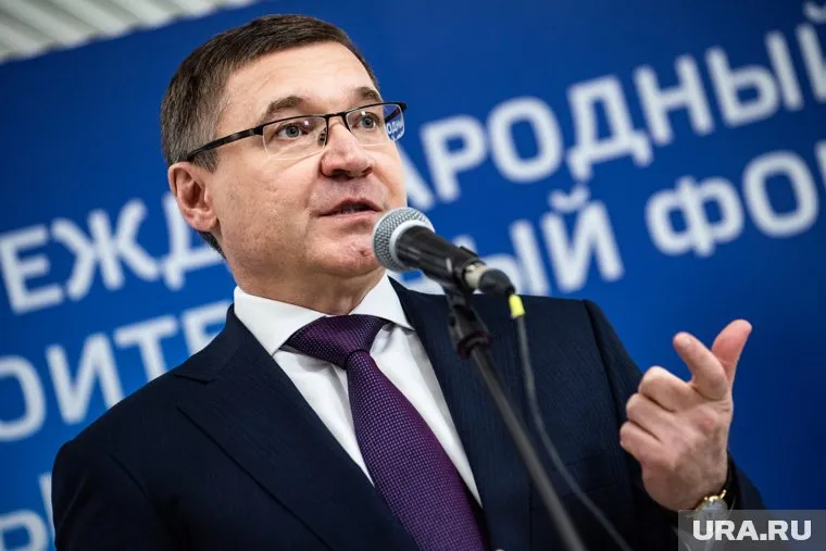 Свою новую работу Владимир Якушев назвал непростой, но интересной