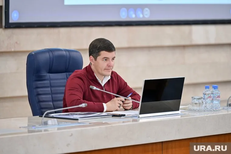 Дмитрий Артюхов попросил ямальцев не вестись на уловки мошенников