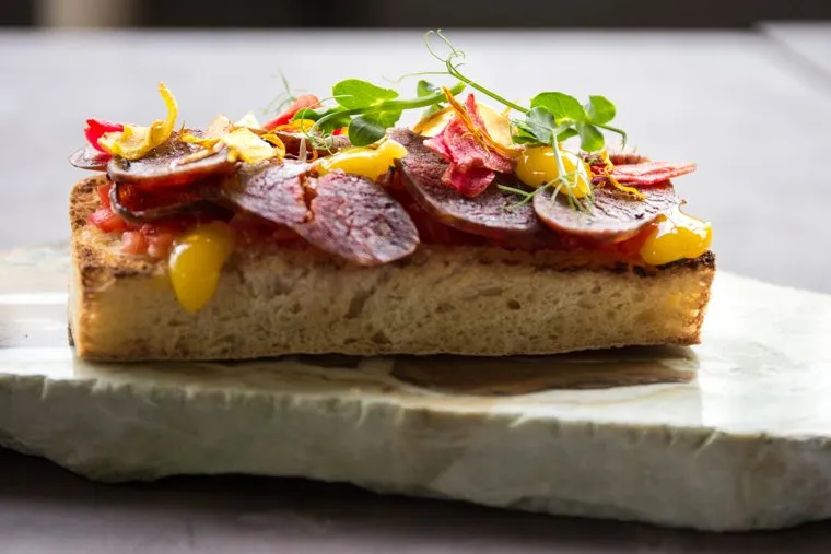 Сет за 700 рублей в ресторане Kitchen, "Сойка", "Малиновка", Cibo и "Паштет". Екатеринбург