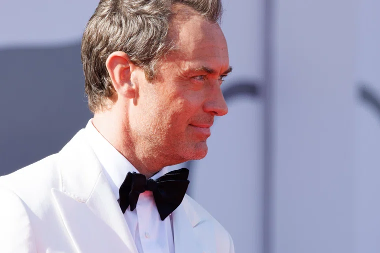 Заявок на прокат фильма с Джудом Лоу в РФ не поступало