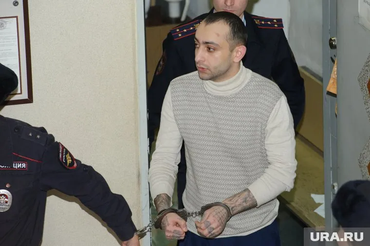 Суд приговорил мужчину за побег к 6 годам колонии