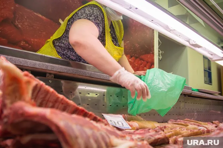 Минпромторг попросил бизнес отчитаться о ценах на мясо