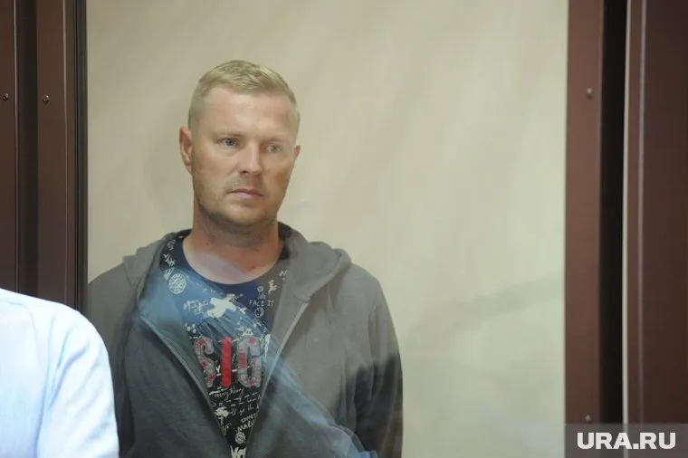 Антона Бахаева доставили в суд