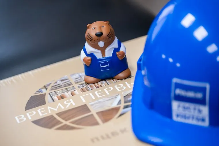 Экскурсия по обновленному ПЦБК для ветеранов предприятия, вышедших на пенсию. Пермь