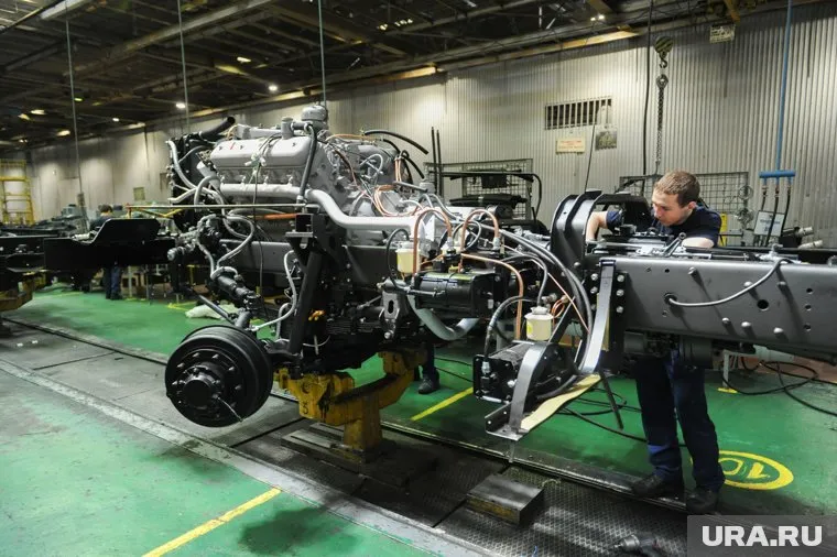 Возобновивший работу завод Hyundai может начать производить китайские авто, заявили источники