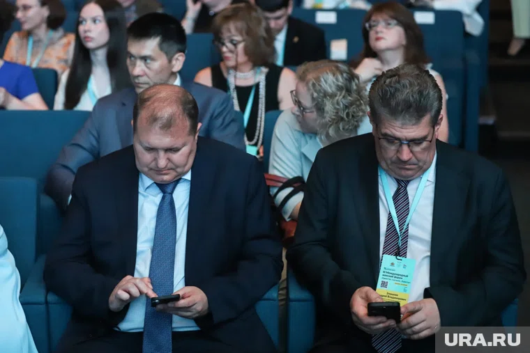 Старков (слева) и Злоказов (справа) утверждены единогласно
