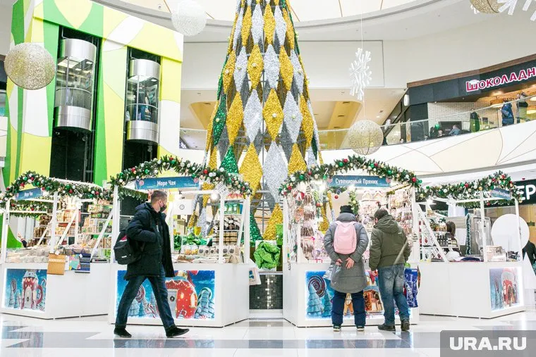 Плата наличными помогает экономить, считает Ксения Швецова