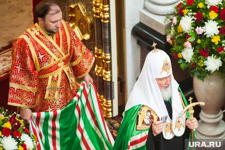 Патриарх Кирилл прибыл в Екатеринбург с многодневным визитом