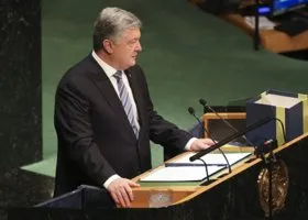 Порошенко оскорбил горняка, возмущенного долгами по зарплате