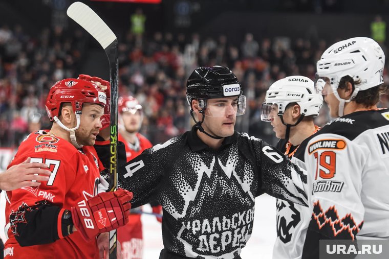 Болельщики «Трактора» раскупили билеты на матчи с «Авто» и «Металлургом»