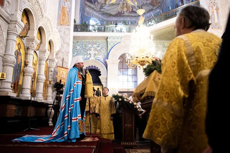 Праздничная Божественная литургия в Храме на Крови. Екатеринбург