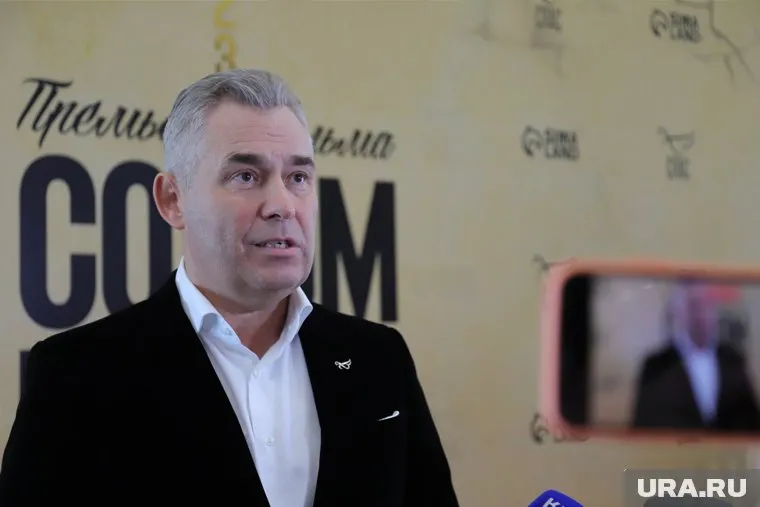 Павел Астахов лично приехал в Екатеринбург, чтобы презентовать свой фильм