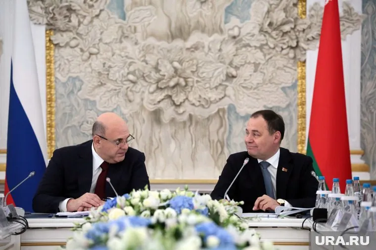 Совет министров провели премьеры России и Белоруссии Михаил Мишустин и Роман Головченко