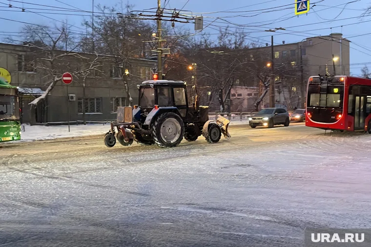 Все службы Челябинска готовы к предстоящей непогоде (архивное фото)