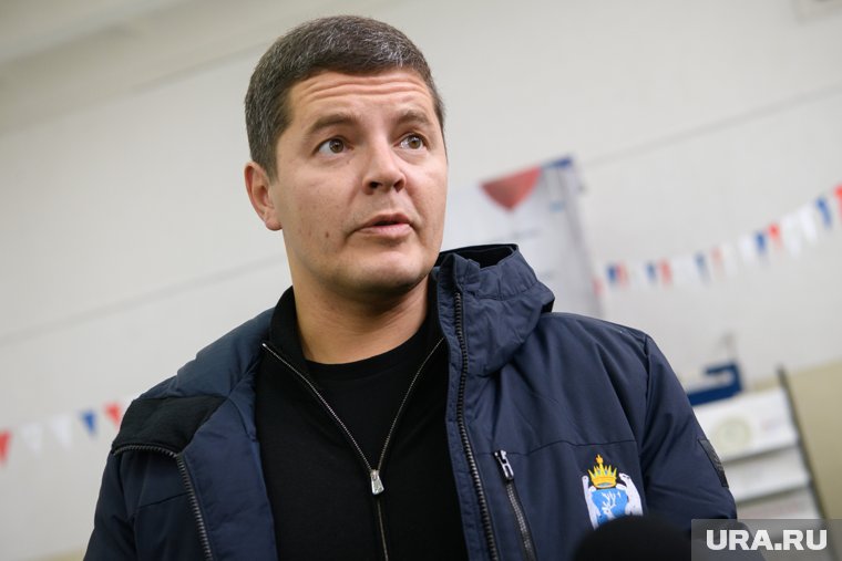 Губернатор Ямала потребовал ускорить стройку «Ямал-Арены» в Салехарде. Видео