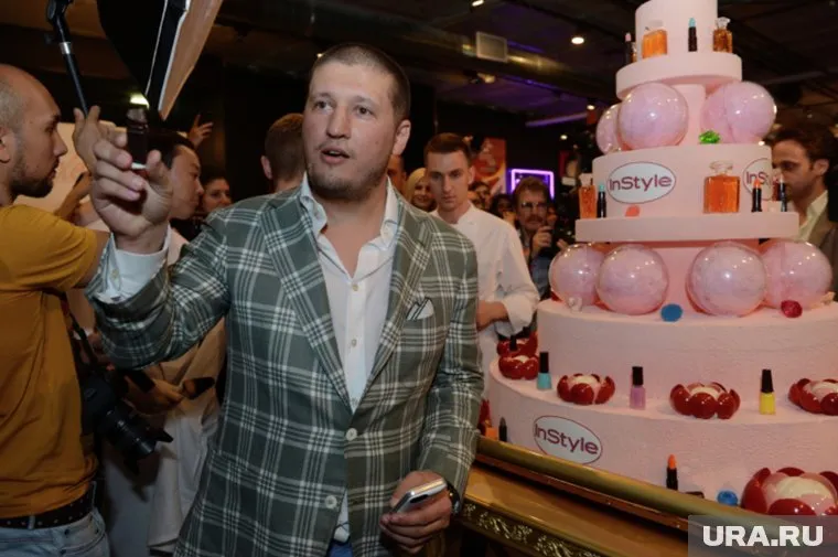 Кондитер Ренат Агзамов на открытии InStyle Beauty Bar в ЦУМе в Москве