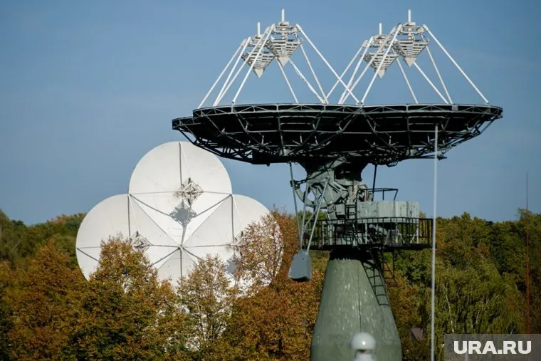 Офицер ВСУ: без Starlink украинский фронт оглох и ослеп